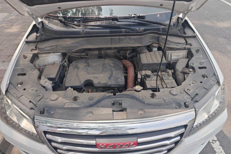 Used Haval H2 2014 1.5T Manual Two-Wheel Drive Elite Edition Engine Bay