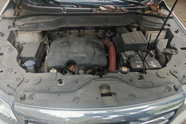 Used Haval H2 2014 1.5T Manual Two-Wheel Drive Elite Edition Engine Bay