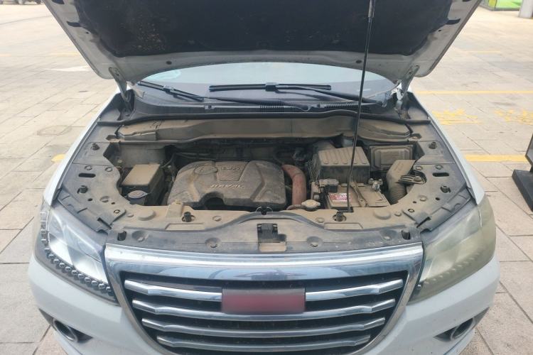 Used Haval H2 2014 1.5T Manual Two-Wheel Drive Elite Edition Engine Bay