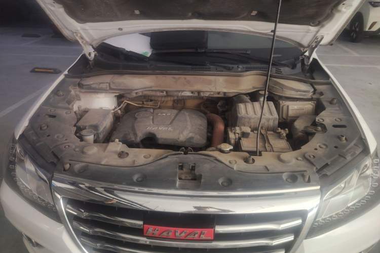 Used Haval H2 2014 1.5T Manual Two-Wheel Drive Elite Edition Engine Bay