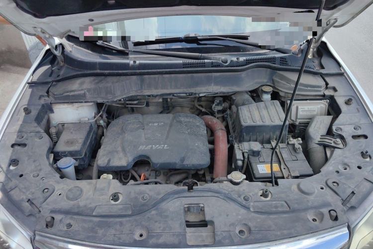 Used Haval H2 2014 1.5T Manual Two-Wheel Drive Elite Edition Engine Bay