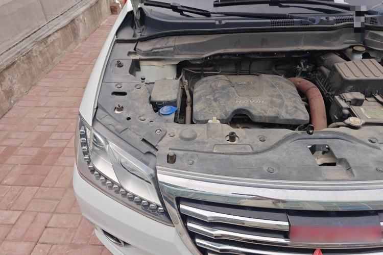 Used Haval H2 2014 1.5T Manual Two-Wheel Drive Elite Edition Engine Bay Right