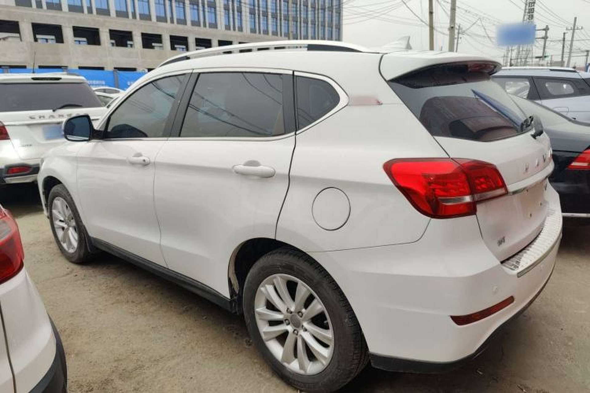 Used Haval H2 2014 1.5T Manual Two-Wheel Drive Elite Edition Exterior 2