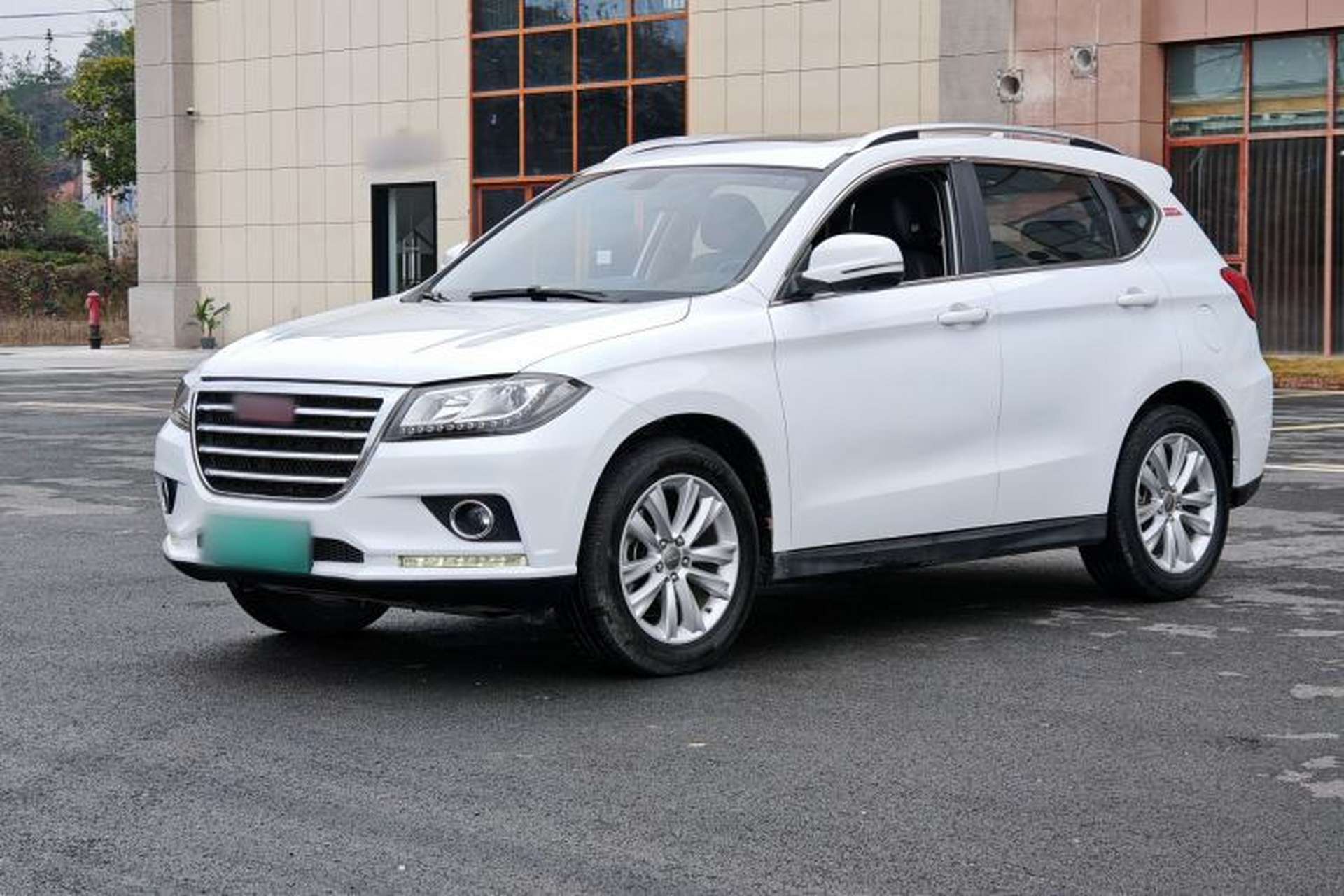 Used Haval H2 2014 1.5T Manual 4x4 Prestige Edition Exterior 3