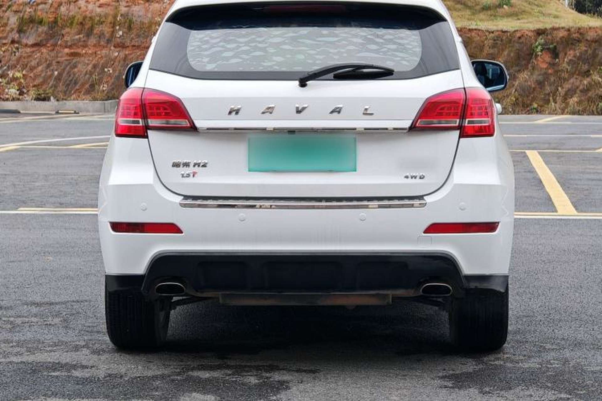 Used Haval H2 2014 1.5T Manual 4x4 Prestige Edition Exterior 5