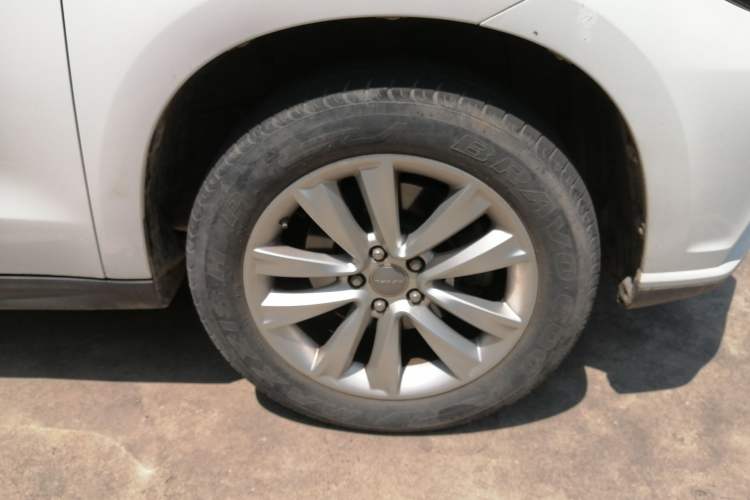 Used Haval H2 2014 1.5T Manual Two-Wheel Drive Elite Edition Exterior 7