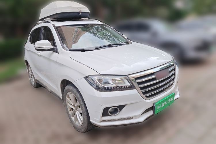 Used Haval H2 2014 1.5T Manual 4x4 Prestige Edition Front Right 45 Deg