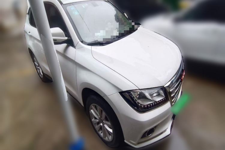 Used Haval H2 2014 1.5T Manual Two-Wheel Drive Elite Edition Front Right 45 Deg