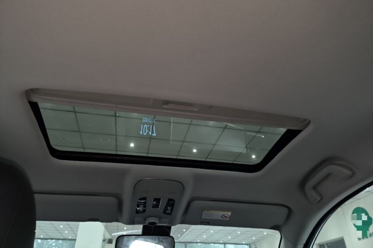 Used Haval H2 2014 1.5T Manual Two-Wheel Drive Elite Edition Headliner