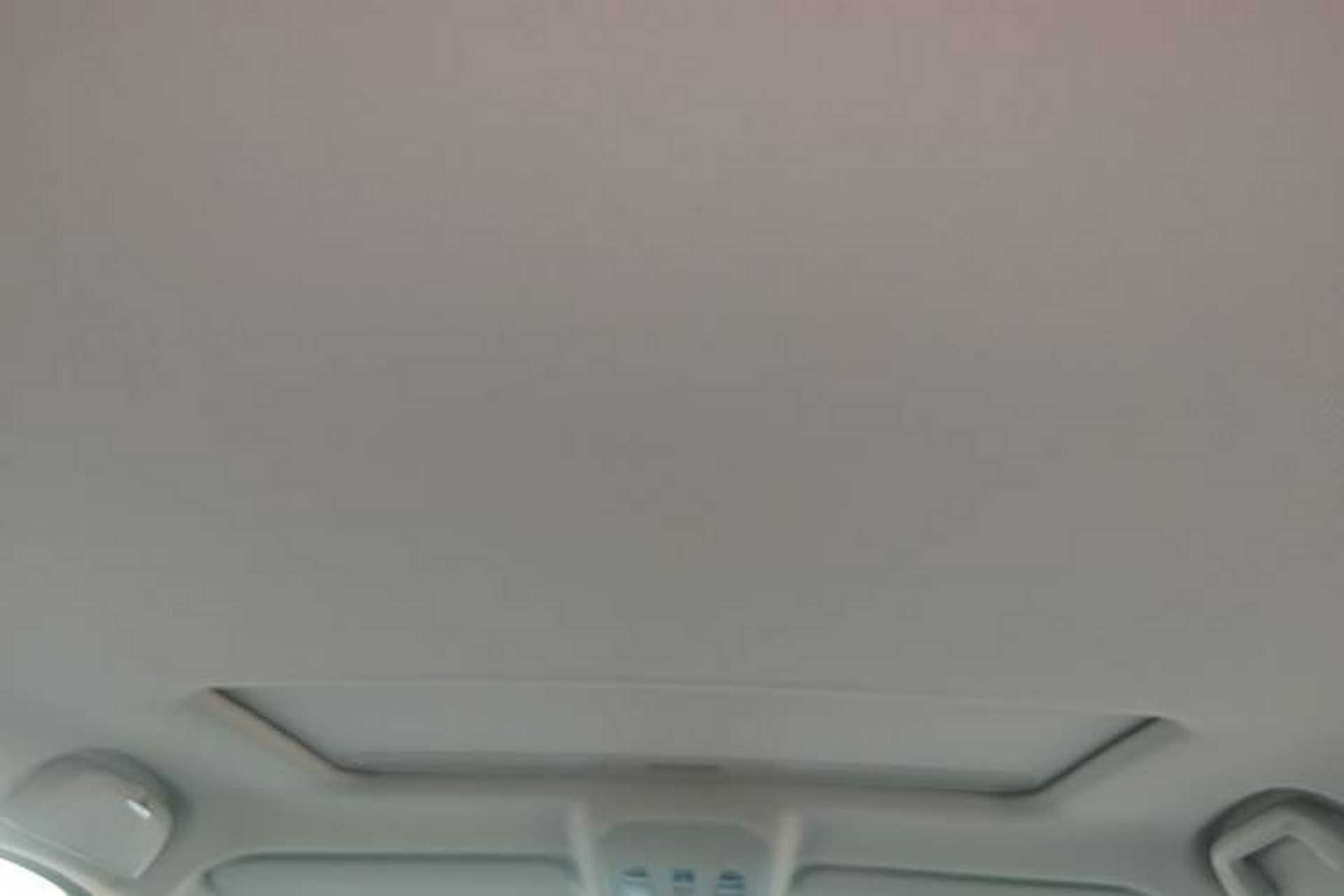Used Haval H2 2014 1.5T Manual Two-Wheel Drive Elite Edition Headliner