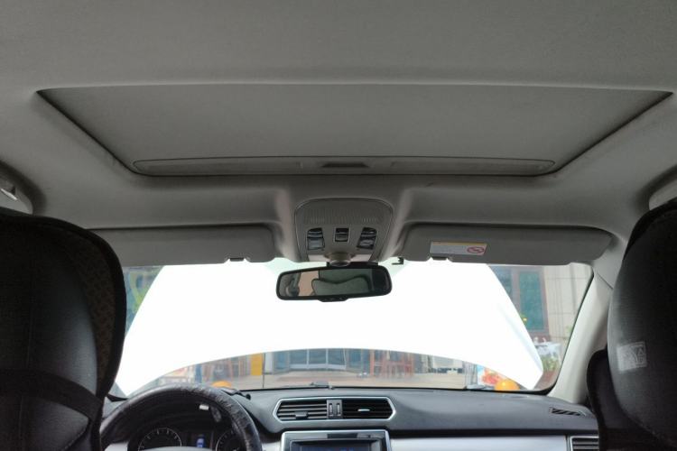 Used Haval H2 2014 1.5T Manual Two-Wheel Drive Prestige Edition Headliner
