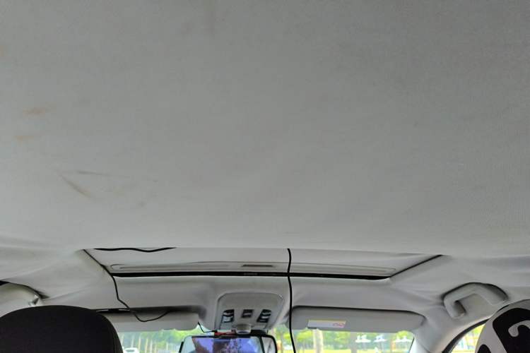 Used Haval H2 2014 1.5T Manual Two-Wheel Drive Prestige Edition Headliner