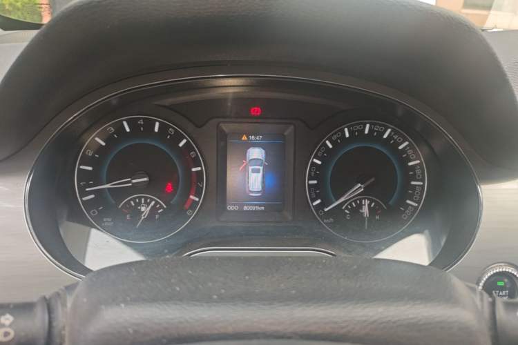 Used Haval H2 2014 1.5T Manual Two-Wheel Drive Elite Edition Instrument Cluster