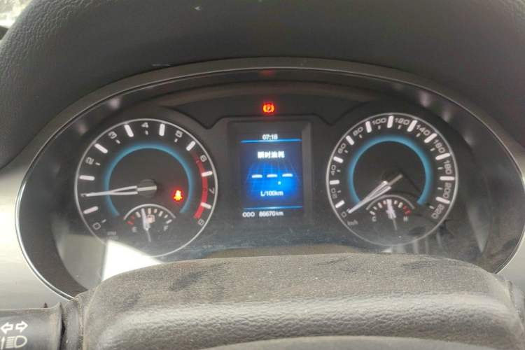 Used Haval H2 2014 1.5T Manual Two-Wheel Drive Elite Edition Instrument Cluster