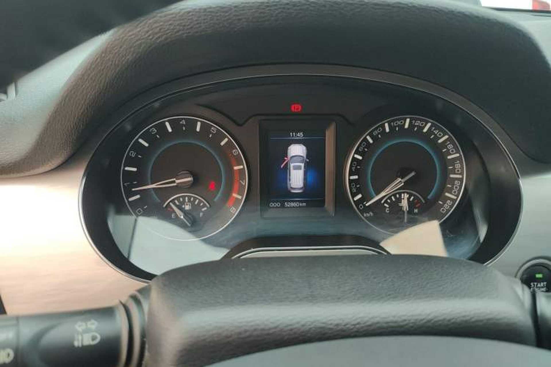 Used Haval H2 2014 1.5T Manual Two-Wheel Drive Elite Edition Instrument Cluster