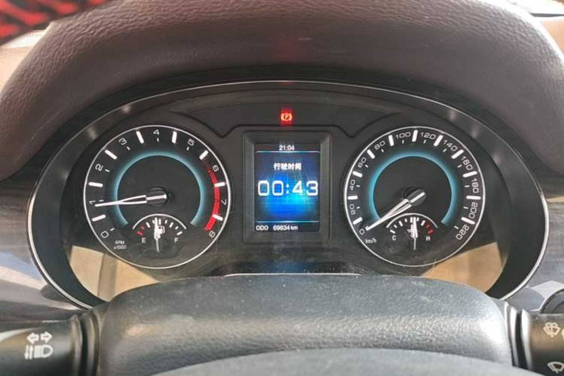 Used Haval H2 2014 1.5T Manual Two-Wheel Drive Urban Edition Instrument Cluster