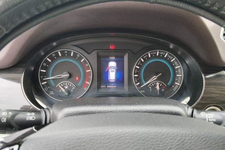 Used Haval H2 2014 1.5T Manual Two-Wheel Drive Urban Edition Instrument Cluster