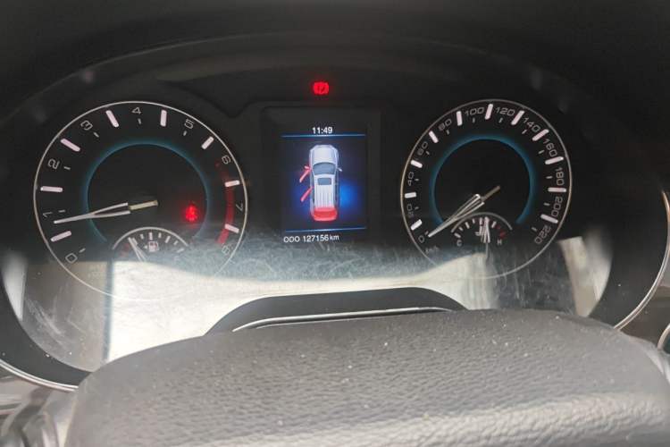 Used Haval H2 2014 1.5T Manual Two-Wheel Drive Elite Edition Instrument Cluster