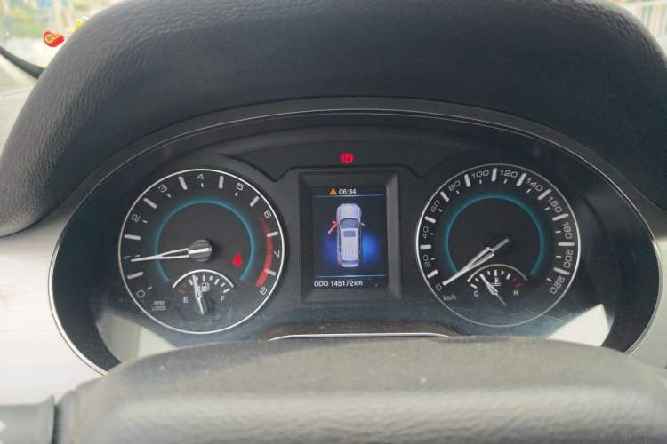 Used Haval H2 2014 1.5T Manual Two-Wheel Drive Urban Edition Instrument Cluster