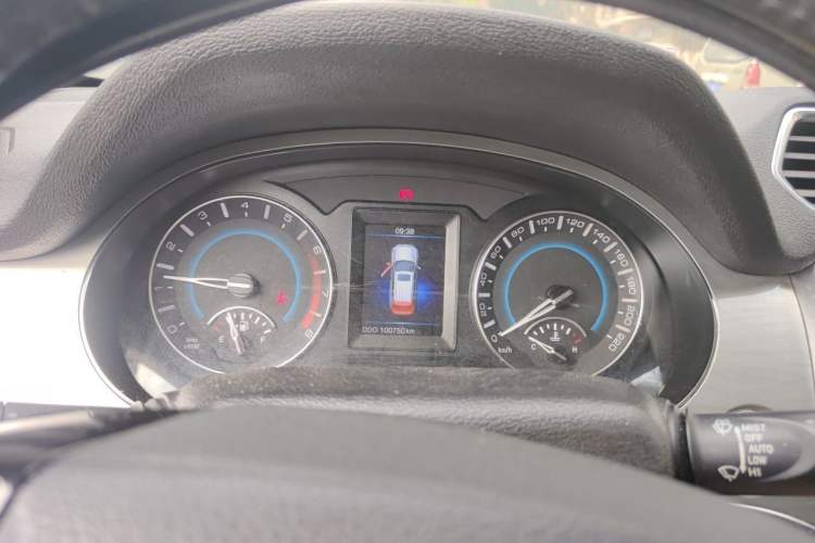 Used Haval H2 2014 1.5T Manual Two-Wheel Drive Urban Edition Instrument Cluster