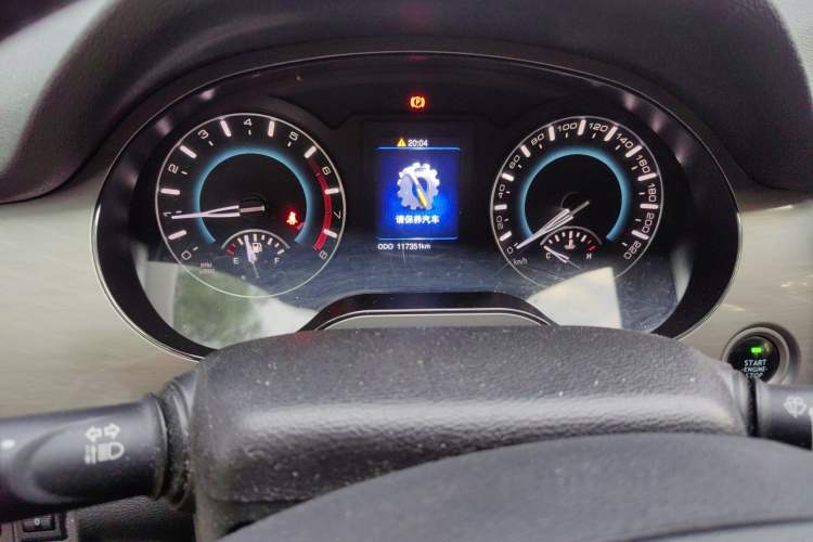 Used Haval H2 2014 1.5T Manual Two-Wheel Drive Elite Edition Instrument Cluster