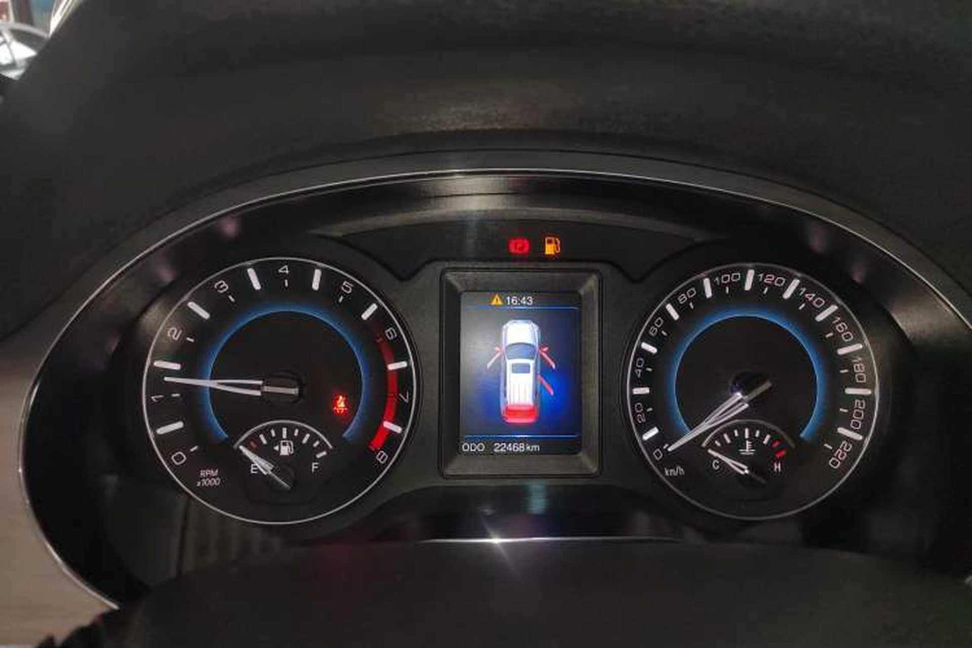Used Haval H2 2014 1.5T Manual Two-Wheel Drive Elite Edition Instrument Cluster