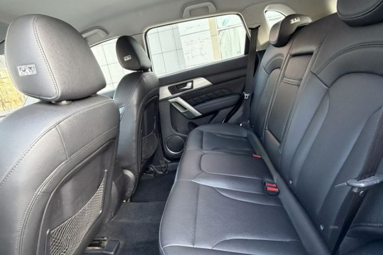 Used Haval H2 2014 1.5T Manual Two-Wheel Drive Elite Edition Interior 4