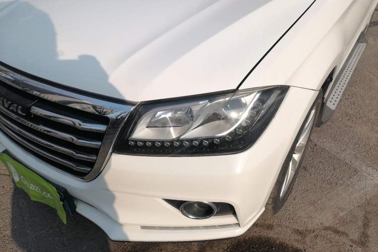 Used Haval H2 2014 1.5T Manual Two-Wheel Drive Elite Edition Left Front Headlight