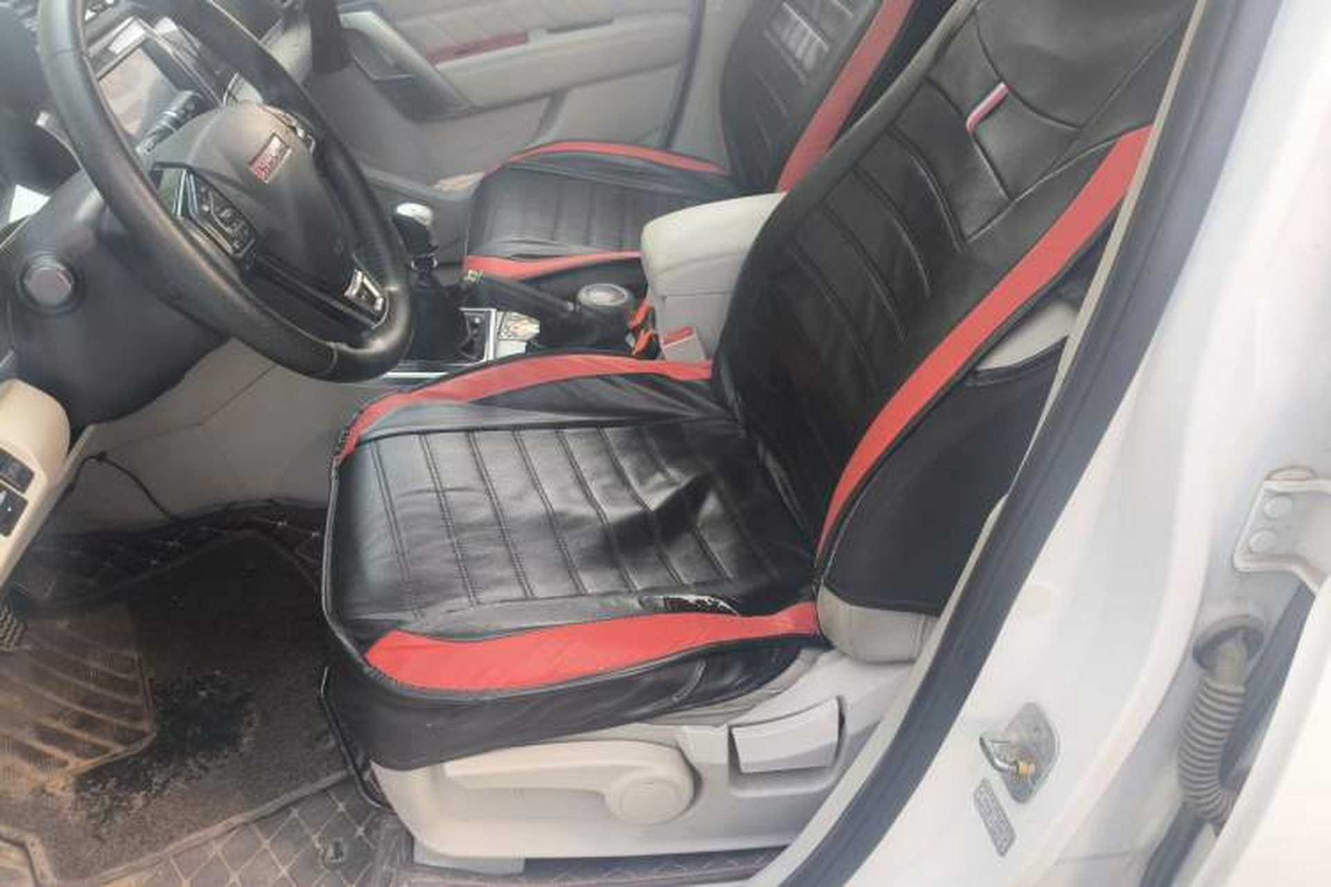 Used Haval H2 2014 1.5T Manual Two-Wheel Drive Elite Edition Left Front Seat