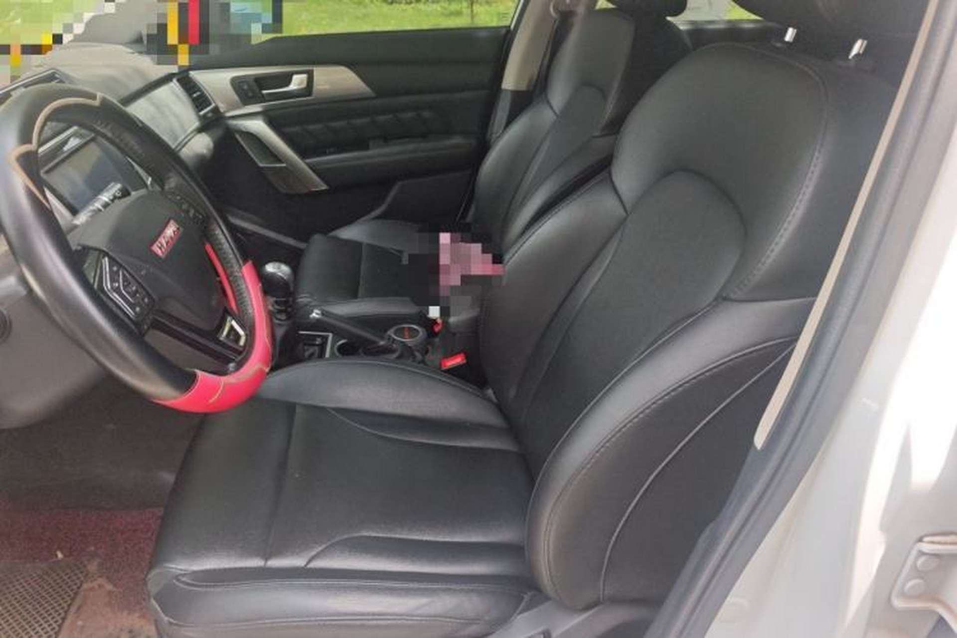 Used Haval H2 2014 1.5T Manual Two-Wheel Drive Elite Edition Left Front Seat
