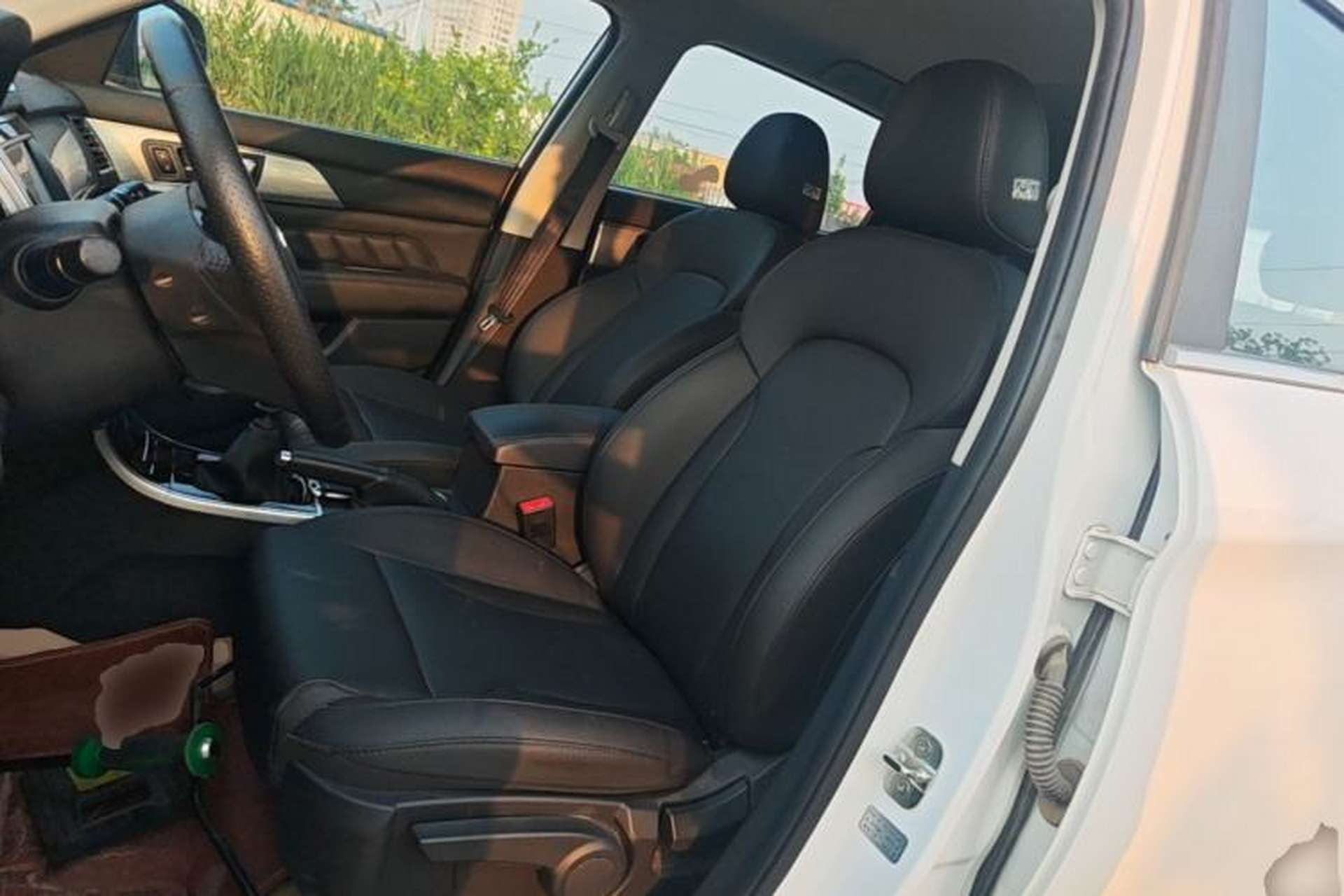 Used Haval H2 2014 1.5T Manual Two-Wheel Drive Elite Edition Left Front Seat