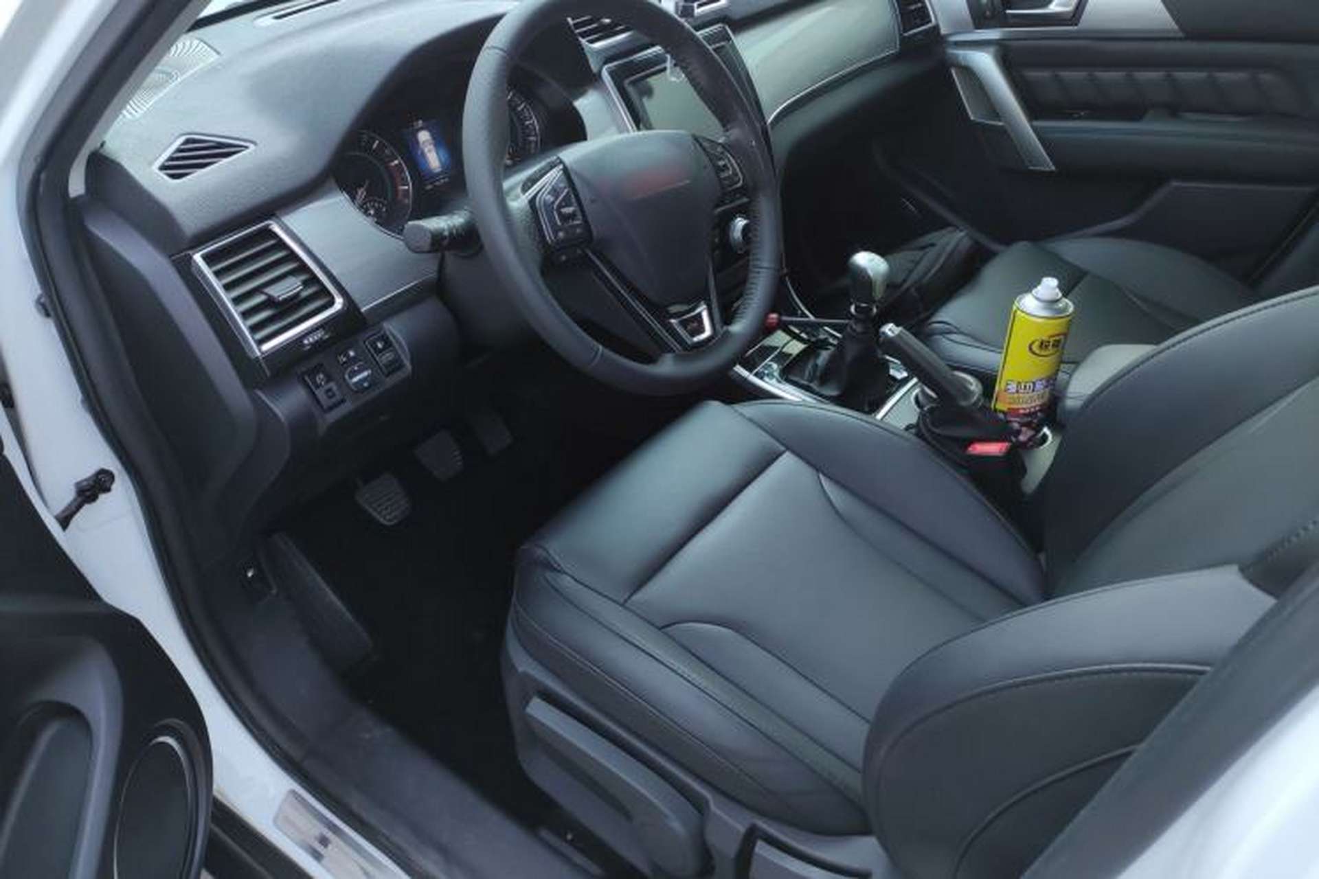 Used Haval H2 2014 1.5T Manual Two-Wheel Drive Elite Edition Left Front Seat