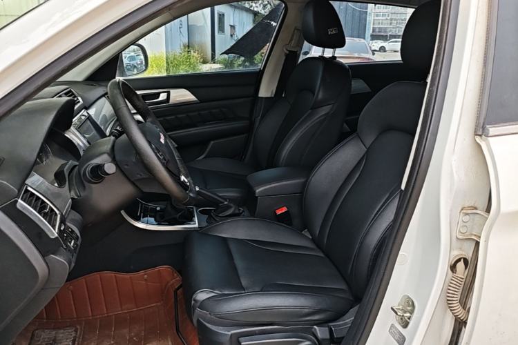 Used Haval H2 2014 1.5T Manual Two-Wheel Drive Elite Edition Left Front Seat