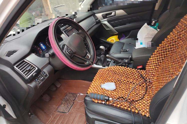 Used Haval H2 2014 1.5T Manual Two-Wheel Drive Elite Edition Left Front Seat