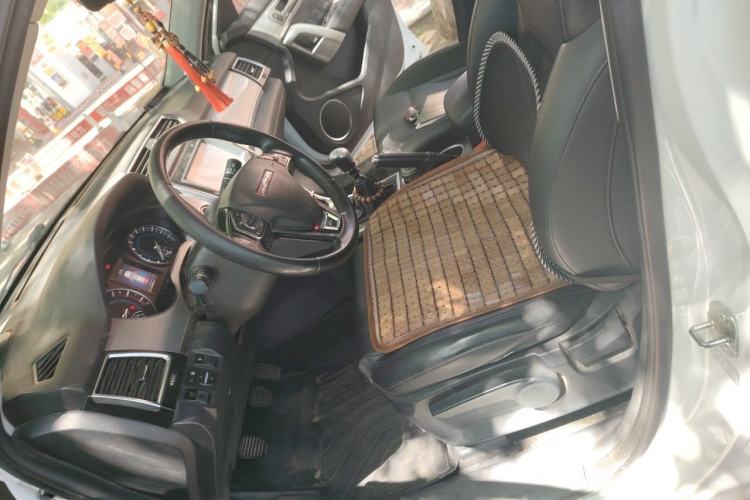 Used Haval H2 2014 1.5T Manual Two-Wheel Drive Elite Edition Left Front Seat