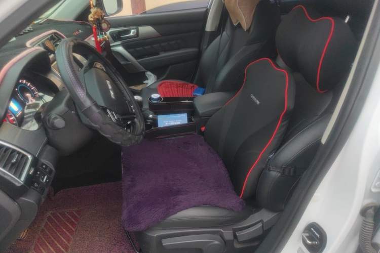 Used Haval H2 2014 1.5T Manual Two-Wheel Drive Elite Edition Left Front Seat