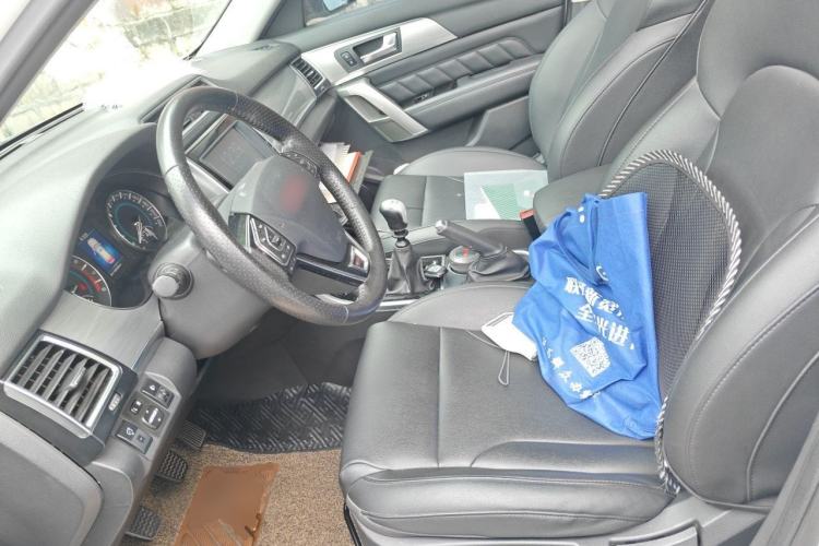 Used Haval H2 2014 1.5T Manual Two-Wheel Drive Elite Edition Left Front Seat