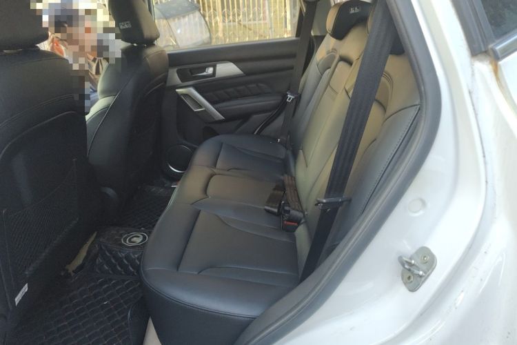 Used Haval H2 2014 1.5T Manual Two-Wheel Drive Elite Edition Left Rear Seat