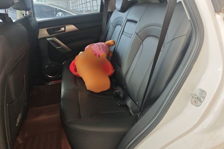 Used Haval H2 2014 1.5T Manual Two-Wheel Drive Elite Edition Left Rear Seat