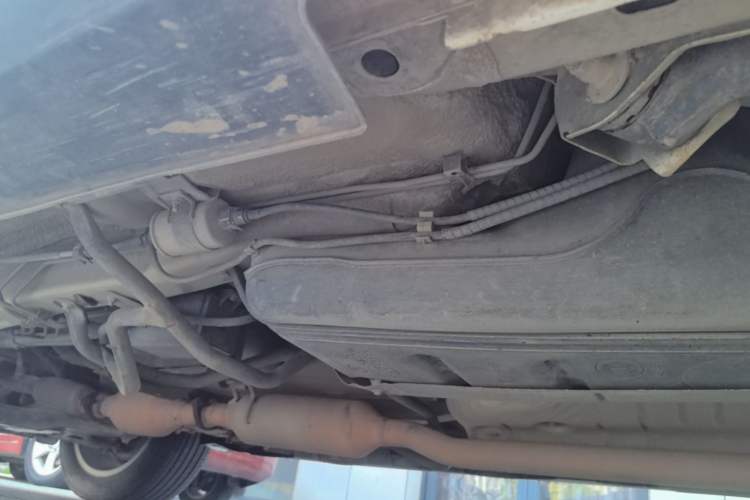 Used Haval H2 2014 1.5T Manual Two-Wheel Drive Elite Edition Left Side Sill