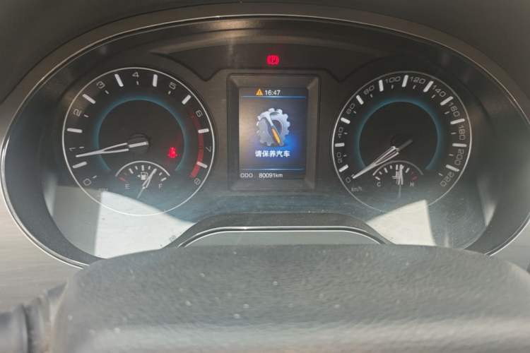 Used Haval H2 2014 1.5T Manual Two-Wheel Drive Elite Edition Odometer Close Up