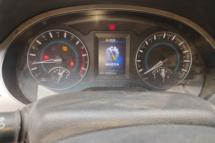 Used Haval H2 2014 1.5T Manual Two-Wheel Drive Prestige Edition Odometer Close Up