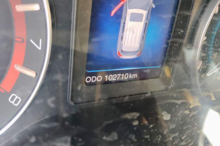 Used Haval H2 2014 1.5T Manual Two-Wheel Drive Elite Edition Odometer Close Up