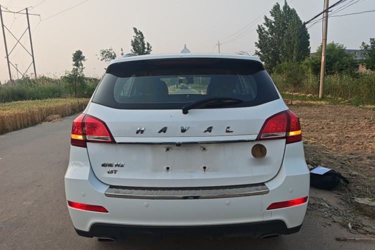 Used Haval H2 2014 1.5T Manual Two-Wheel Drive Elite Edition Rear