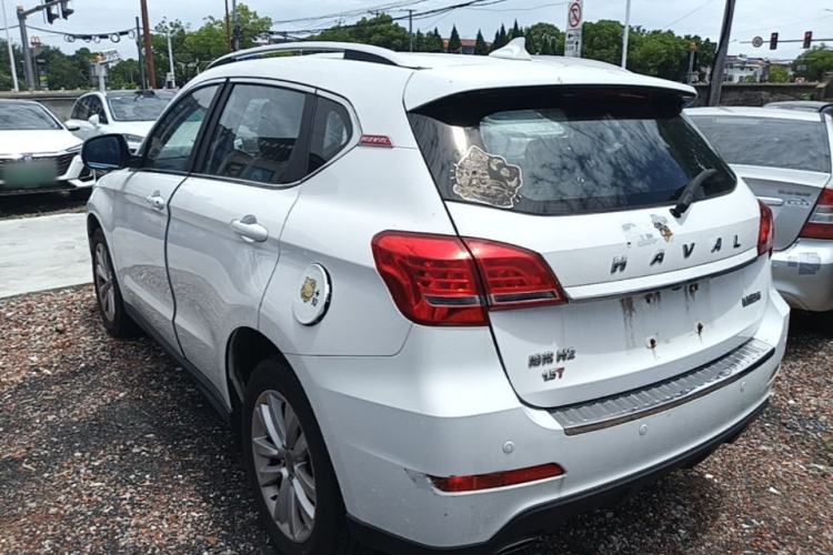 Used Haval H2 2014 1.5T Manual Two-Wheel Drive Elite Edition Rear Left 45 Deg