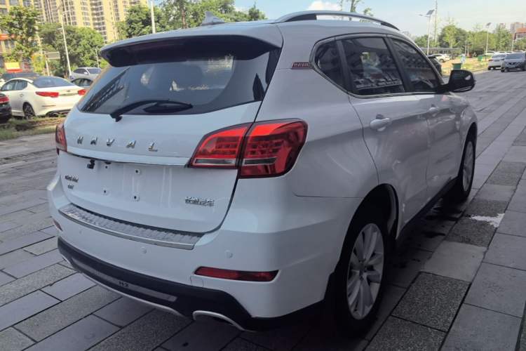 Used Haval H2 2014 1.5T Manual Two-Wheel Drive Elite Edition Rear Right 45 Deg