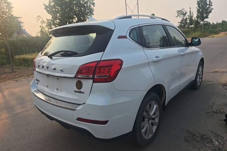 Used Haval H2 2014 1.5T Manual Two-Wheel Drive Elite Edition Rear Right 45 Deg