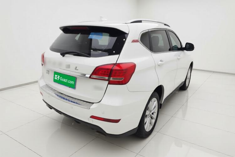 Used Haval H2 2014 1.5T Manual Two-Wheel Drive Urban Edition Rear Right 45 Deg
