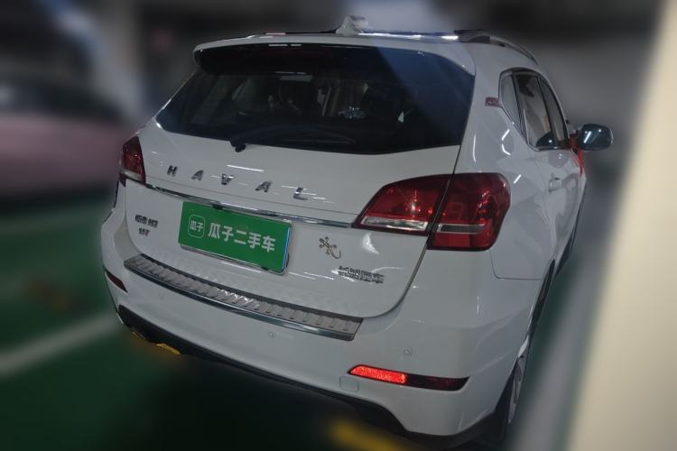 Used Haval H2 2014 1.5T Manual Two-Wheel Drive Elite Edition Rear Right 45 Deg