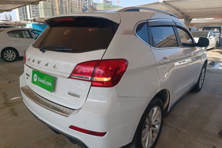 Used Haval H2 2014 1.5T Manual Two-Wheel Drive Elite Edition Rear Right 45 Deg